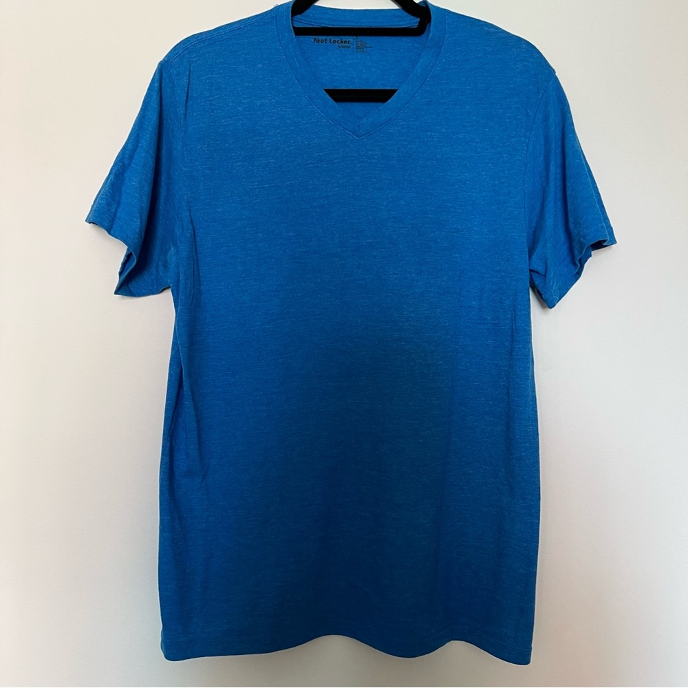 Men’s Foot Locker Vneck T